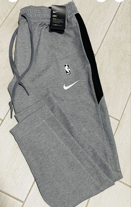 Штани спортивні, джогери Nike. Оригінал. Розмір XXL.