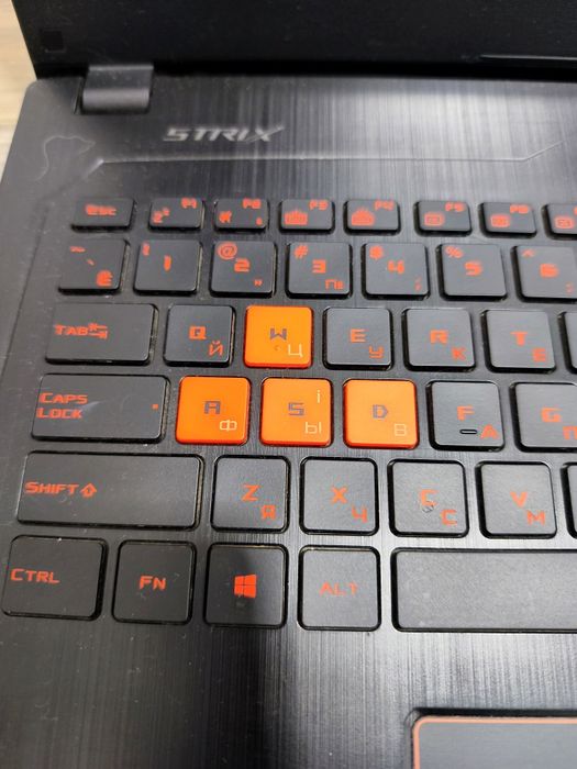 Ноутбук игровой Аsus Strix gl502vs / GTX 8Gb / i7