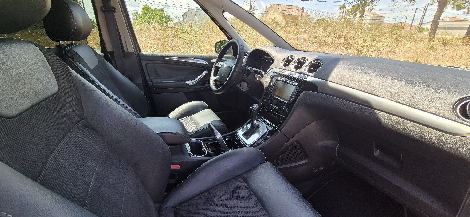 Ford S-Max 2.0TDCi 163cv Titanium AUTOMÁTICA de 2011 NACIONAL com 7 Lu