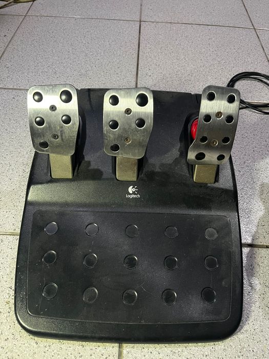 Pedais + Shifter Logitech G25/G27 antigo
