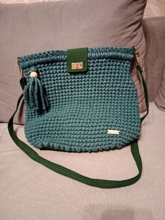 Torebka robiona na szydełku