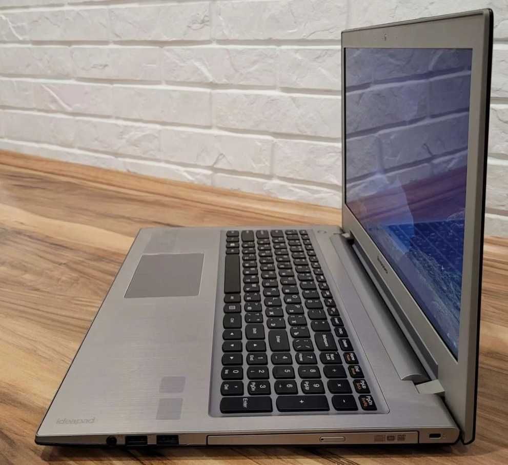 Ноутбук Lenovo IdeaPad