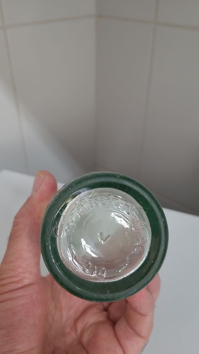 Antiga garrafa gravada em alto relevo (FRUTIDOR - SANTAREM)