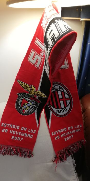 Cachecol Benfica-Milao