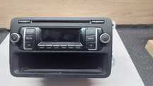 Продам магнітолу VW RCD210