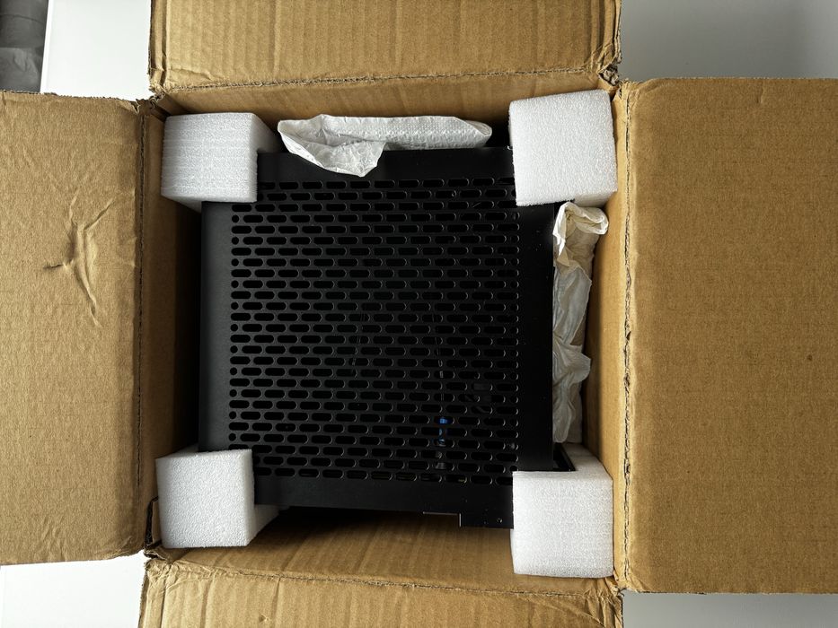 Корпус mini itx sff Lzmod mini a 24 v5 2.0