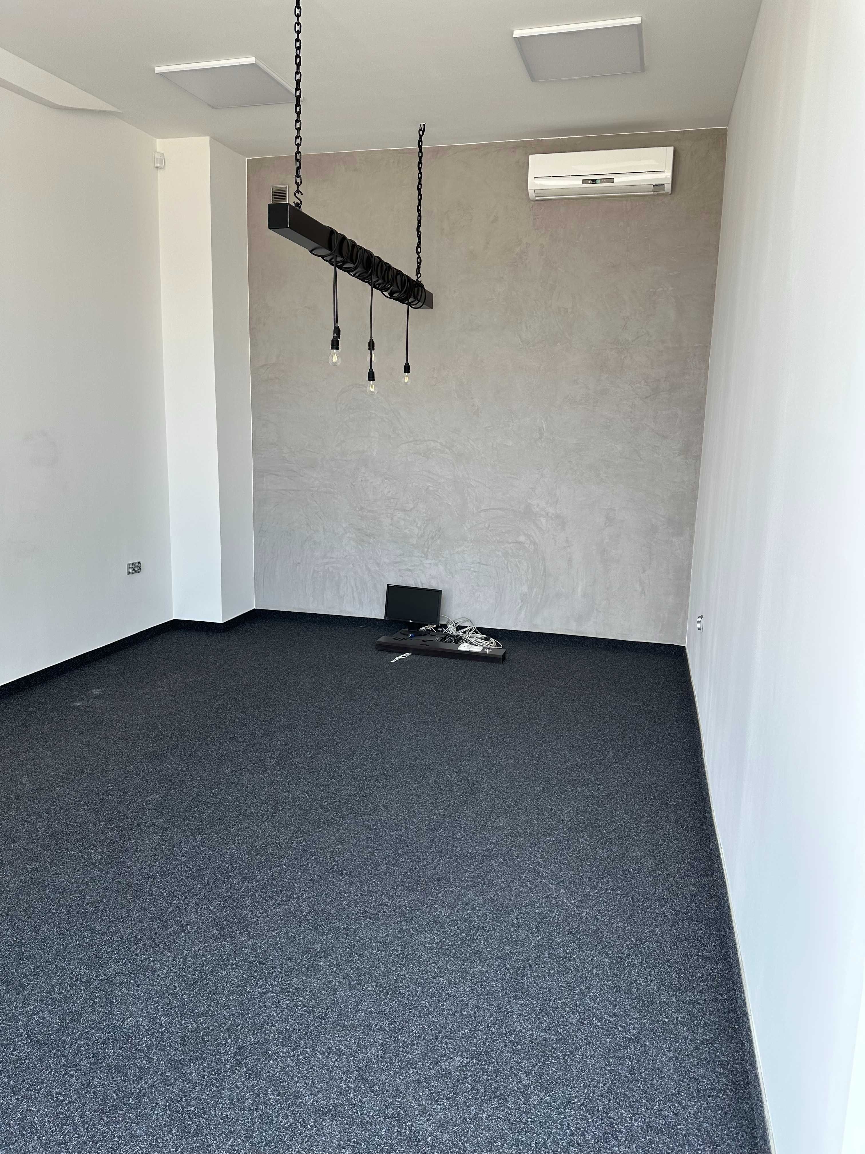 Sprzedam hale 1020 m2 i teren 7000 m2 przy trasie Łódź Wrocław FV.