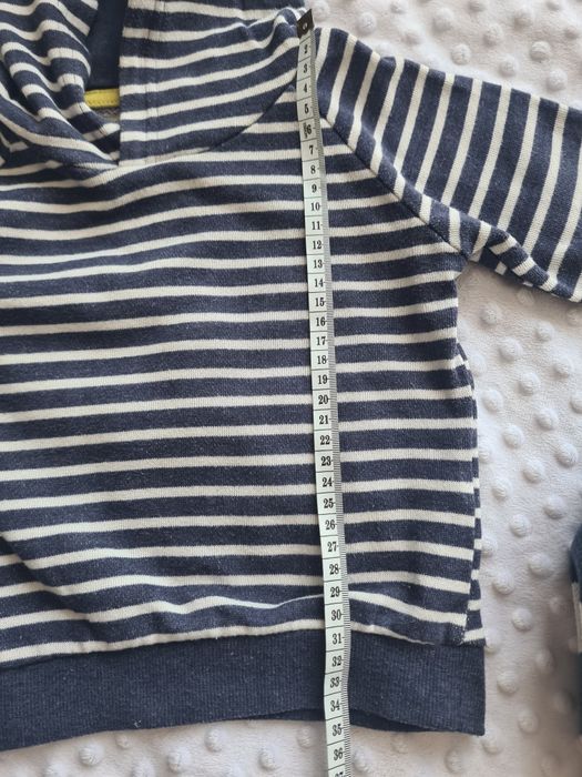 Sweterek H&M rozm 80 +bluza z kapturem rozm 80