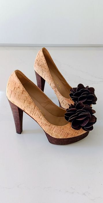 Sapatos de salto alto compensado, em cortiça, 35, made in Portugal