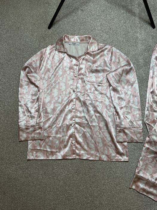 Christian Dior monogram pizama stroj pajamas