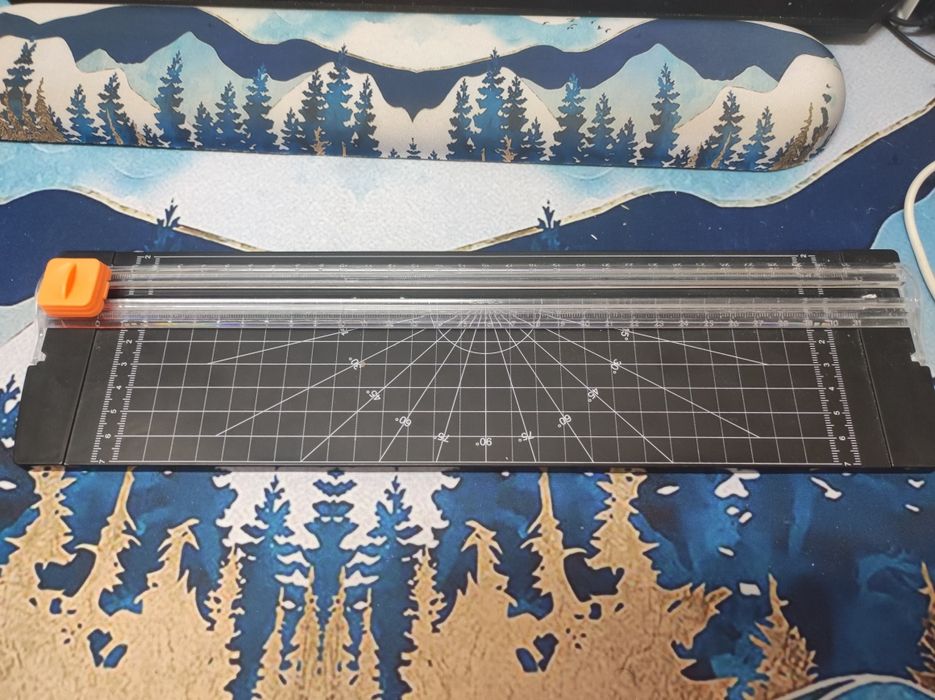 Guilhotina/cisalha para corte de papel - Staples