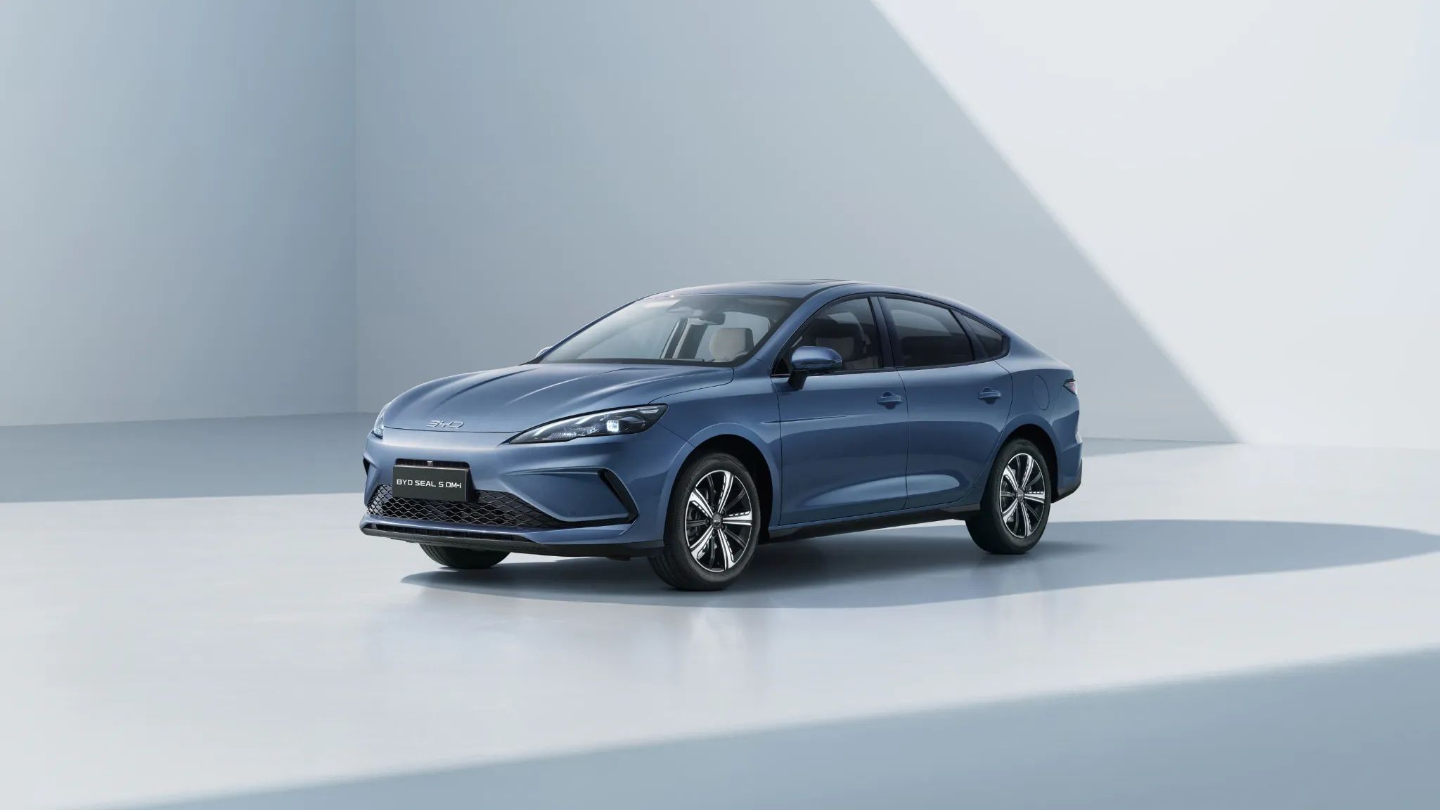 BYD Seal 5 Hybryda plug-in 212KM Comfort | Od ręki | Kolory