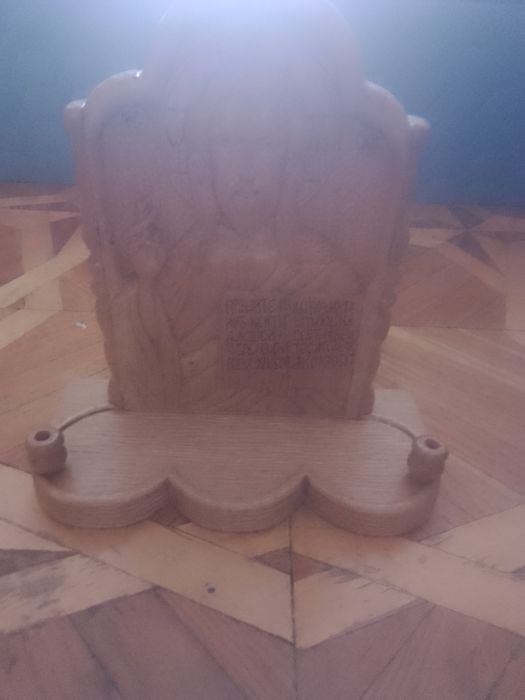 Икона ручной работы с подсвечниками
