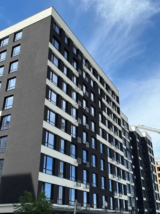 Терміново! Однокімнатна з панорамним видом!