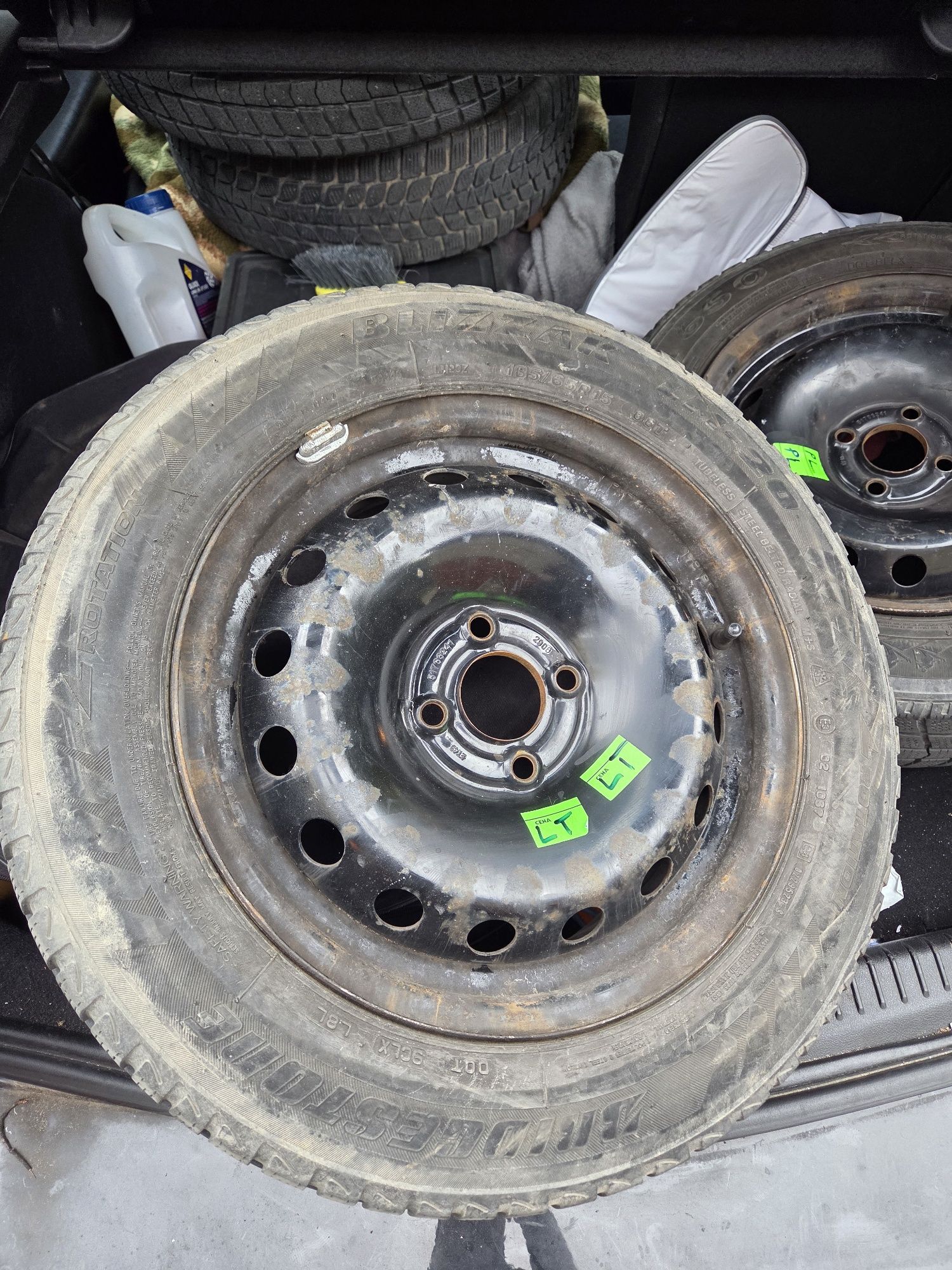 Felgi z oponami 185/65R15