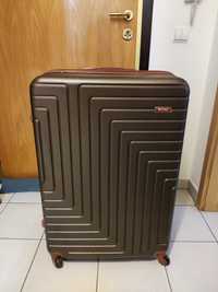 Mala de viagem grande / suitcase