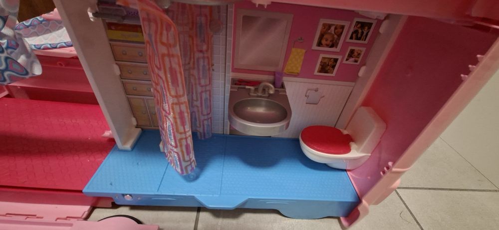 Kamper dla lalki Barbie FBR34

PRODUKT PO ZWROCIE KONSUMENCKIM.
Sprawd