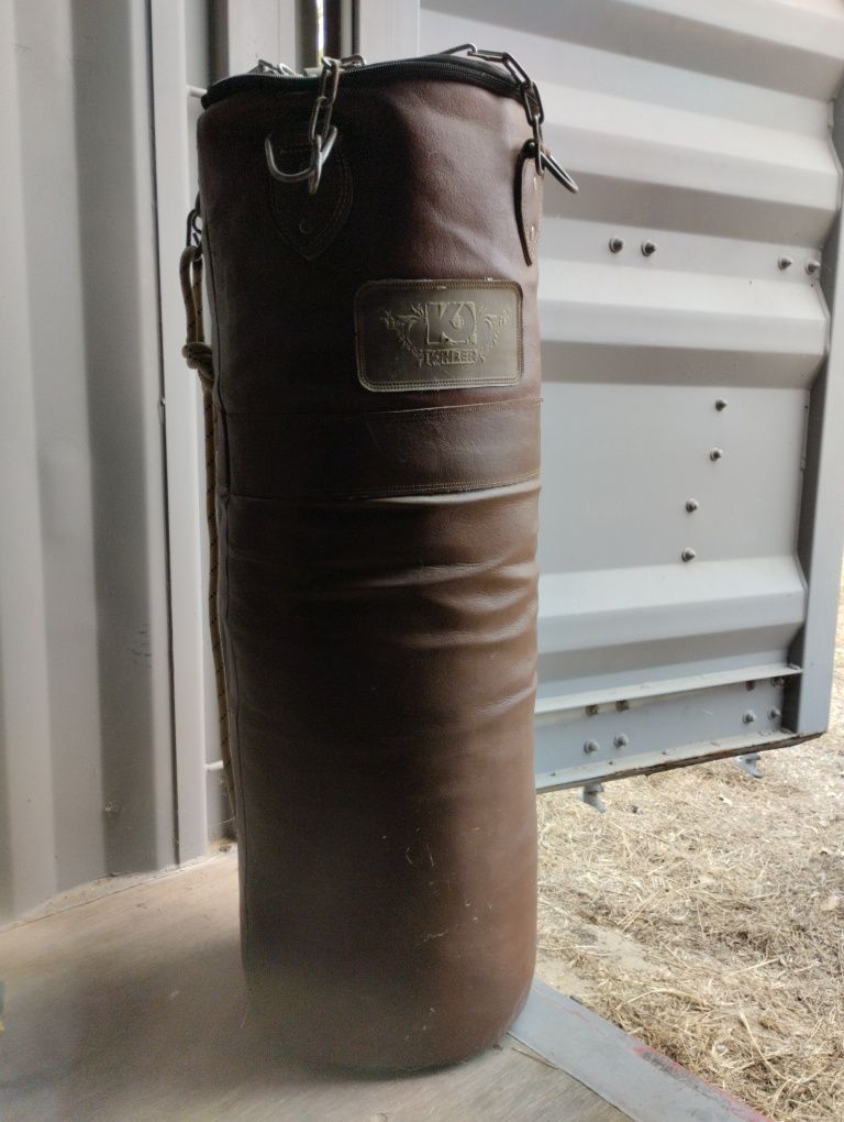 Vendo saco de Boxe KO