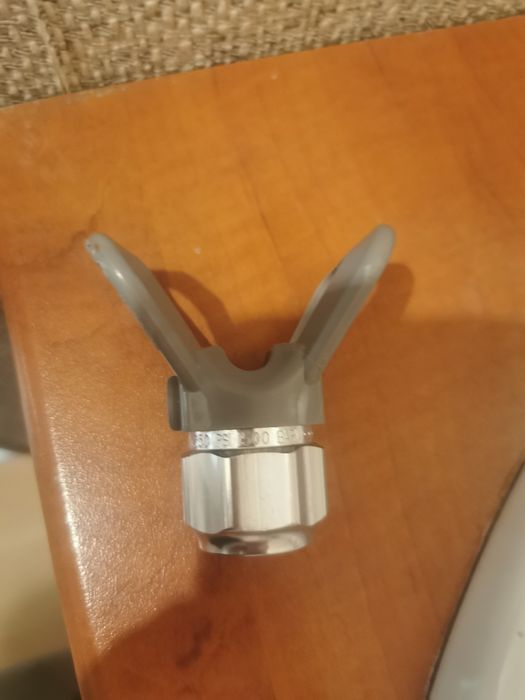 oprawa dyszy graco XHD RAC 7/8" osłona głowica agregat malarski agrega