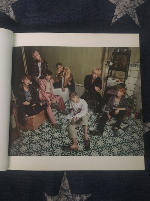 Álbum BTS Wings W