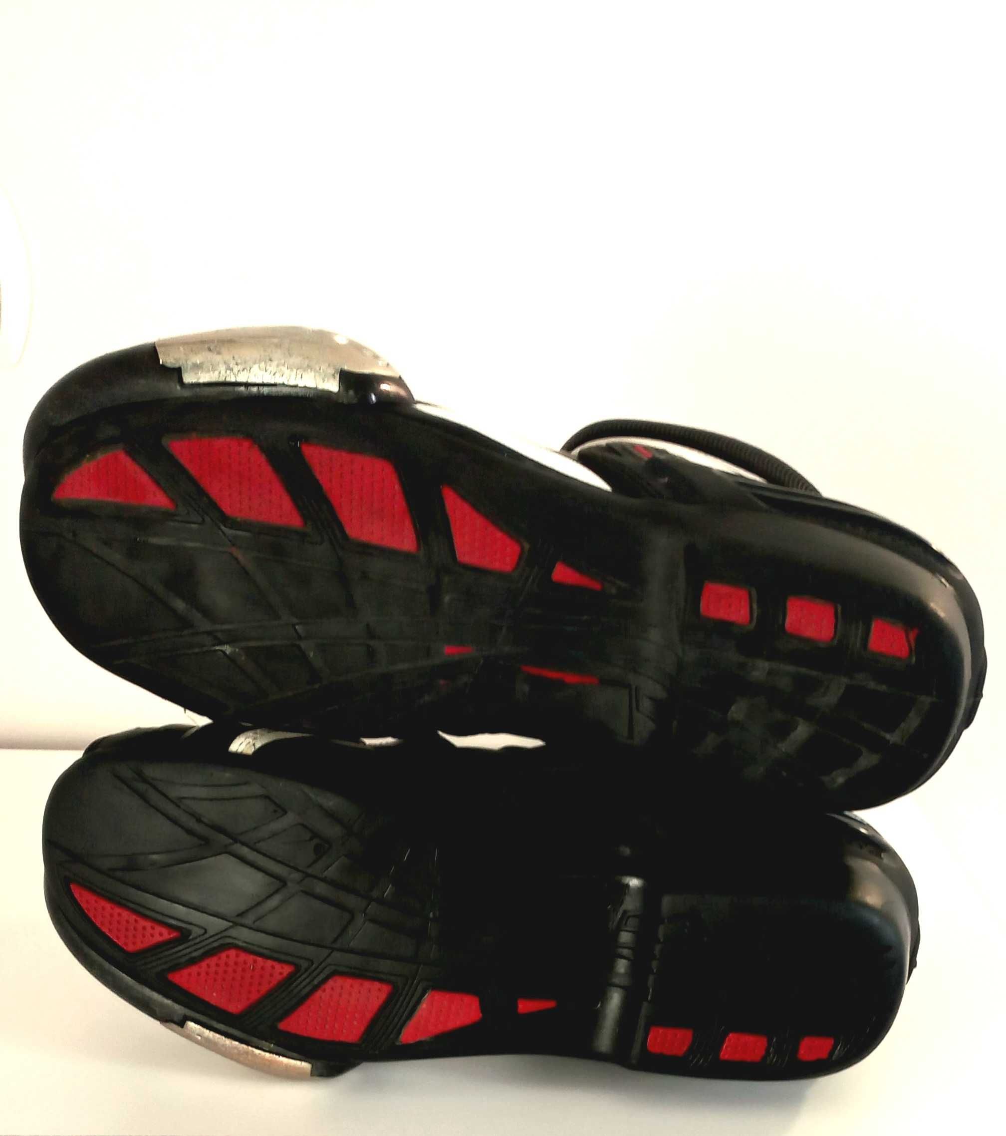 Buty motocyklowe męskie krótkie Rebelhorn Fuel czarny/biały r.42