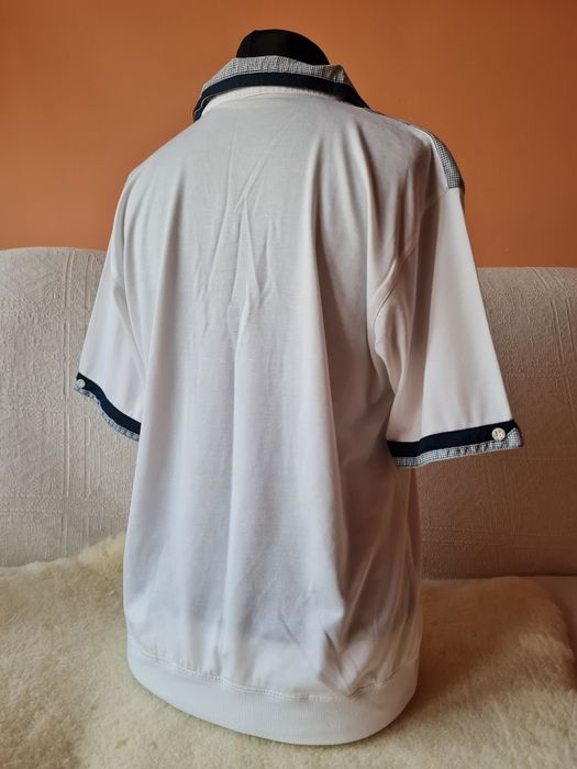 Koszulka polo biała granatowa zapiana na guziki męska