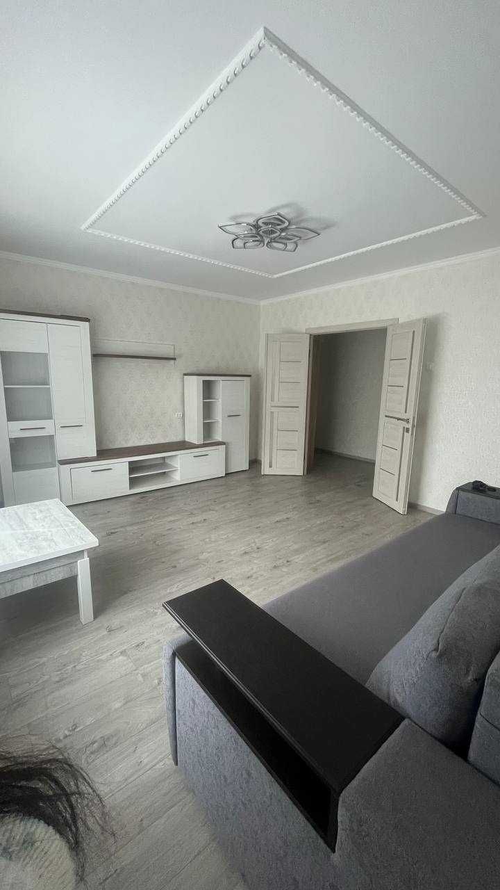 Здам 3-кімнатну квартиру у Вараші на довготривалий термін