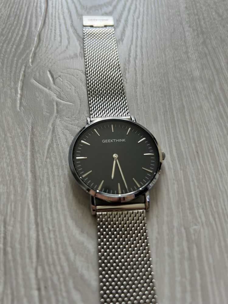 Zegarek damski GEEKTHINK