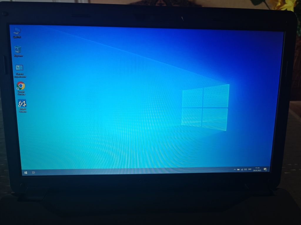 Ноутбук Medion Akoya P7624 17.3 Intel Core i3-2350M 8 GB DDR3 SSD 512g