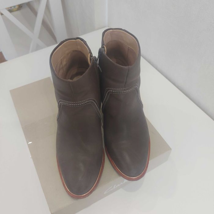 Продаються чоботи Clarks, натуральна шкіра, р.38