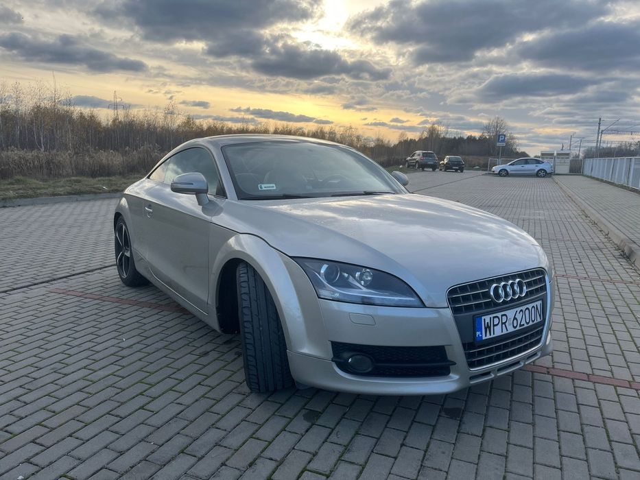 Audi TT Coupé Audi TT 8j