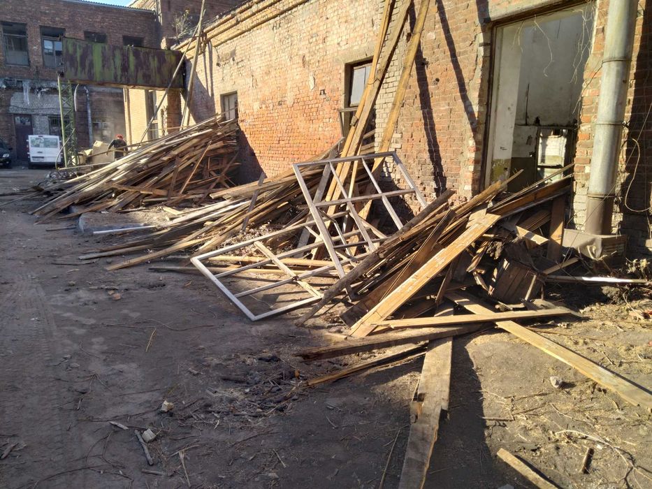 Дрова, доски для палива, брикети RUF