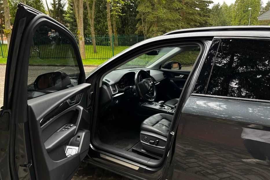 Продам Audi Q5 Premium Plus 2018 2 л бензин 118 тисяч пробіг!