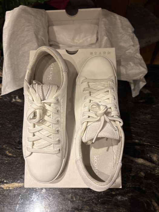 Sneakersy GEOX damskie biale r.37