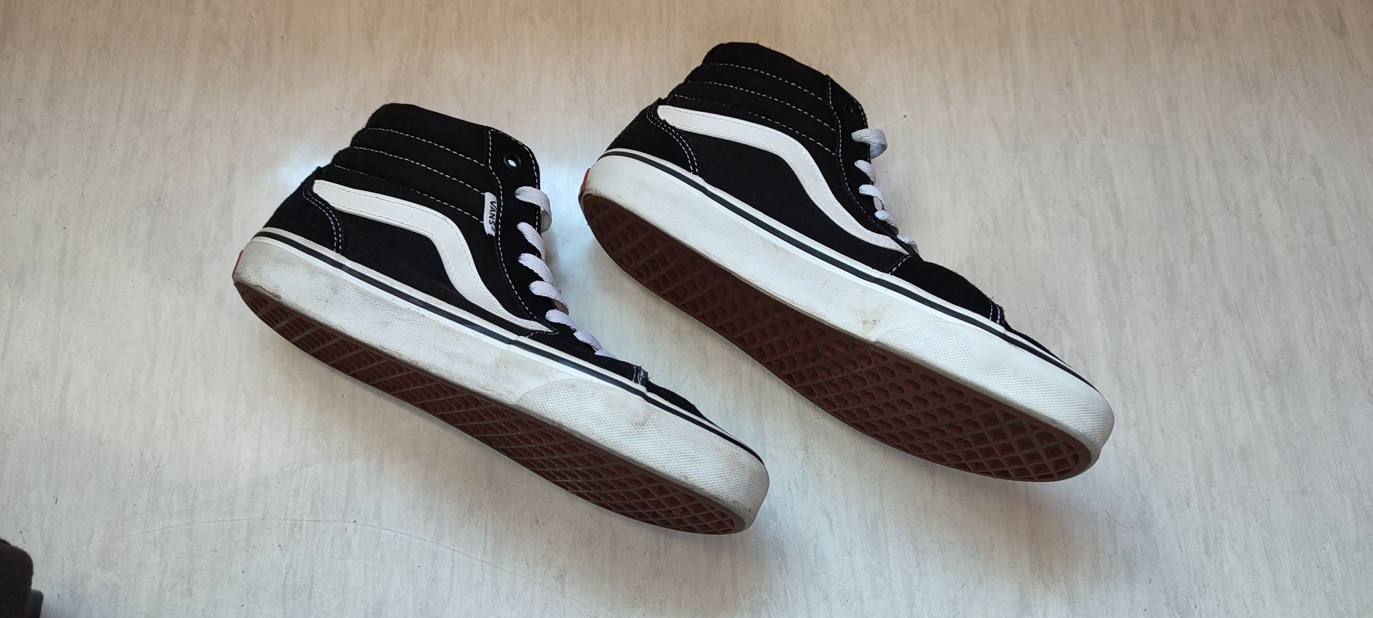 Vendo Vans originais