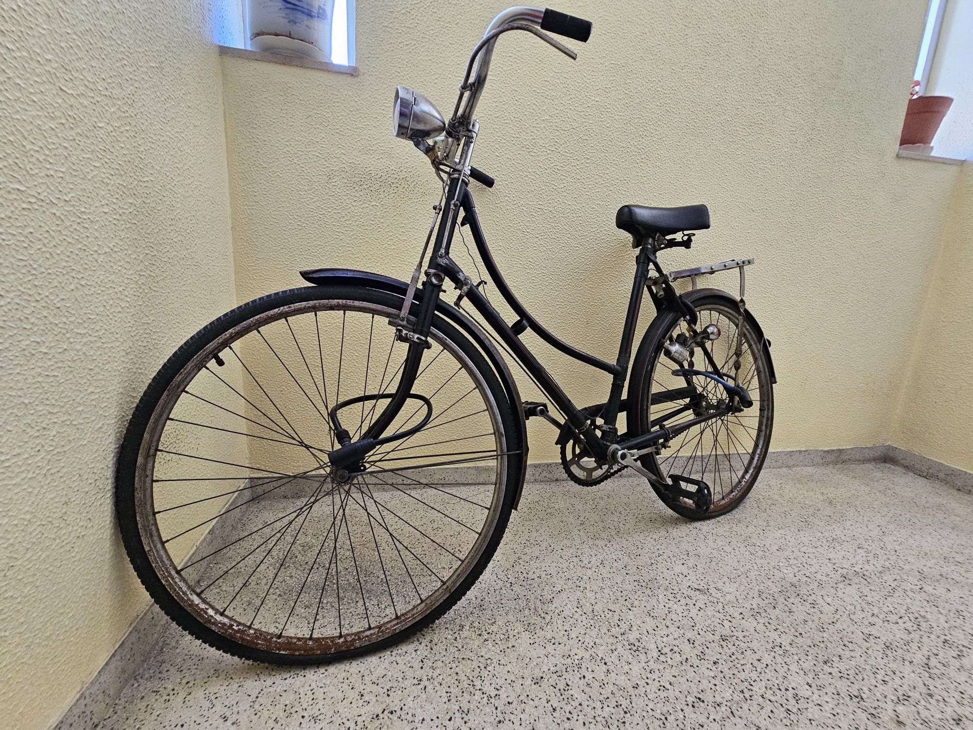 Bicicleta - oferece-se (RESERVADA)
