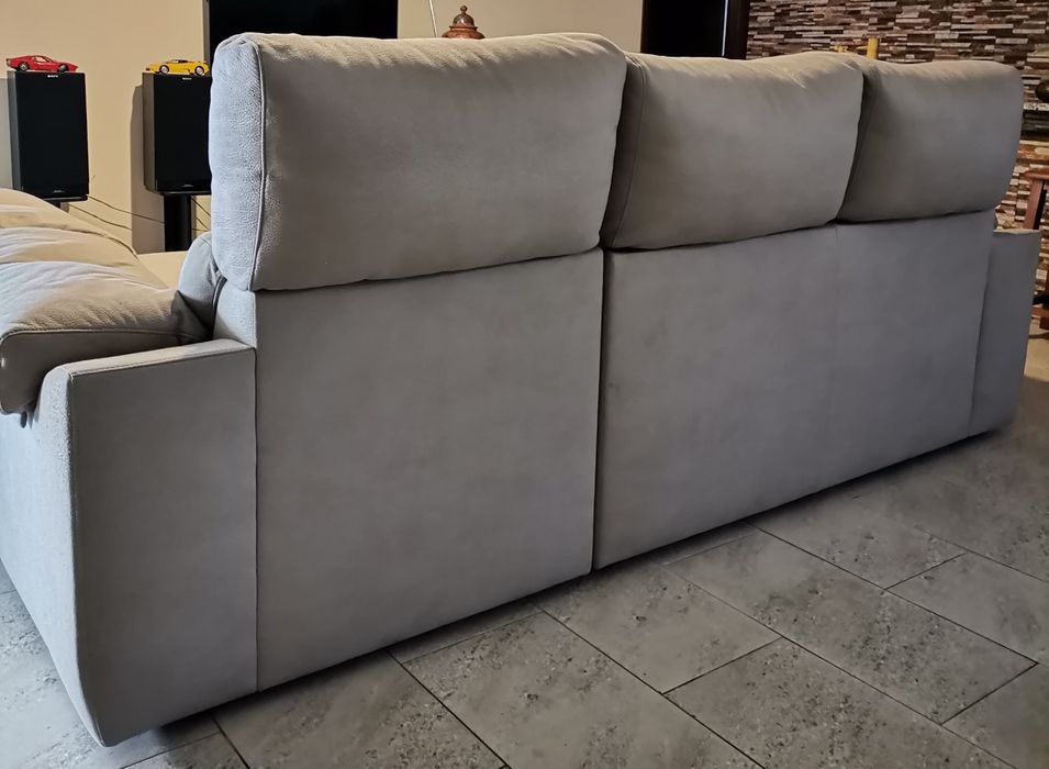 Sofá usado em bom estado