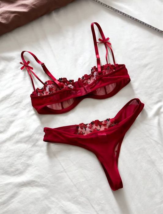 Комплект нижнего белья. Новый