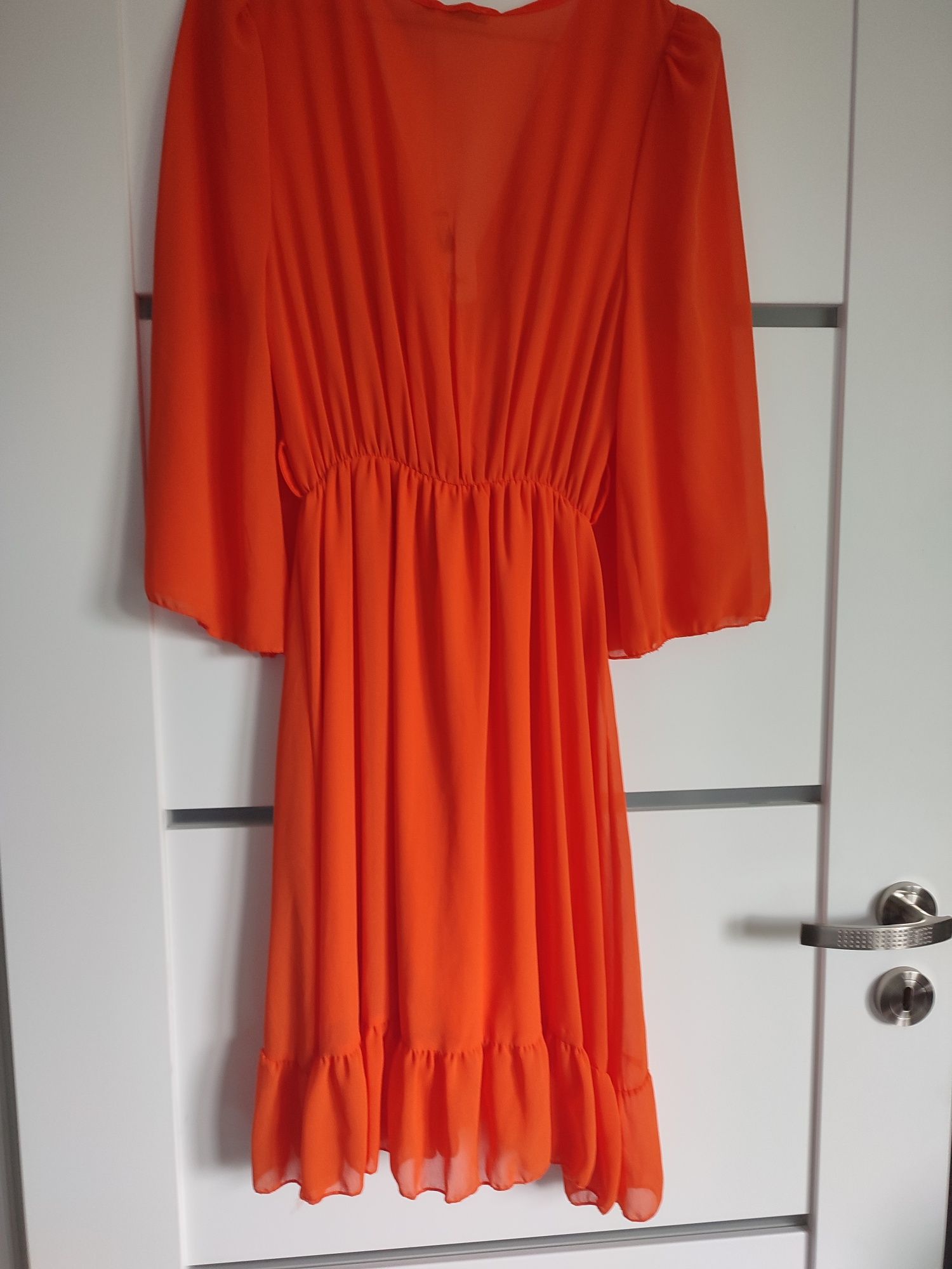 Sukienka nowa Max Chic