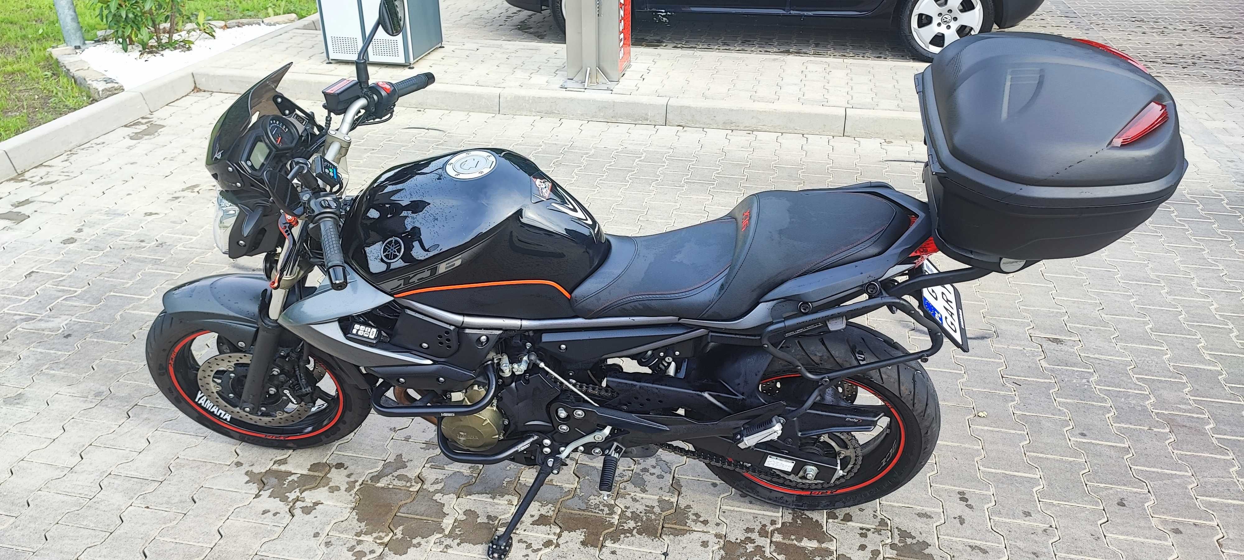 Sprzedam motor Yamaha xj6 mega stan dużo dodatków barakuda