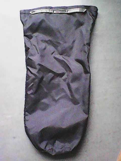 woreczek sakwa z siateczkami nike na rzep ladny stan tania wysylka