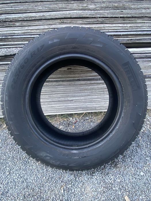 Pirelli ICE ZERO 225/60 R17 зимова гума 4 шт 2020 р