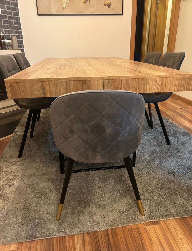 Mesa de jantar extensivel com 6 cadeiras - estilo moderno industrial