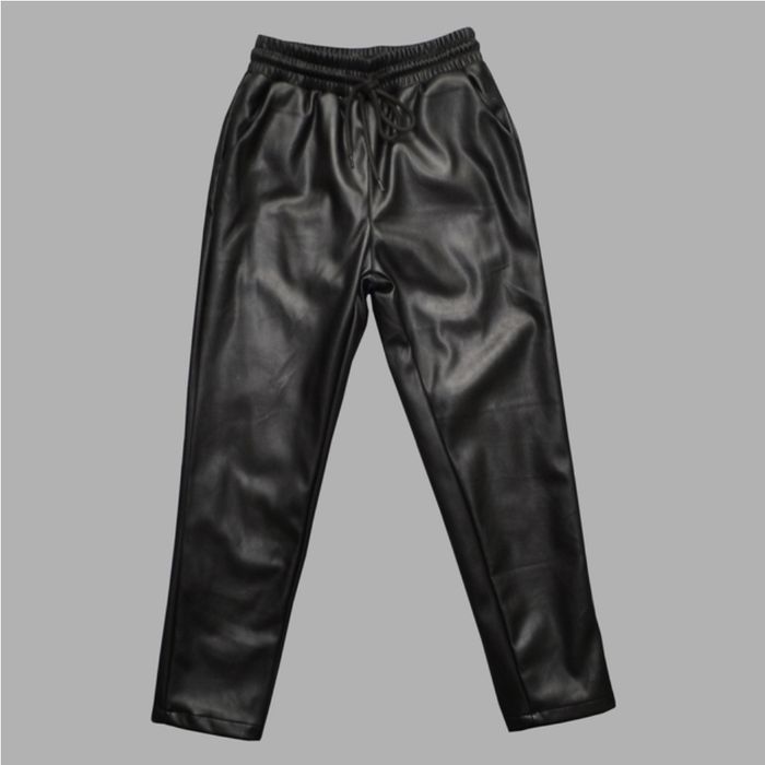 Шкіряні штани жіночі