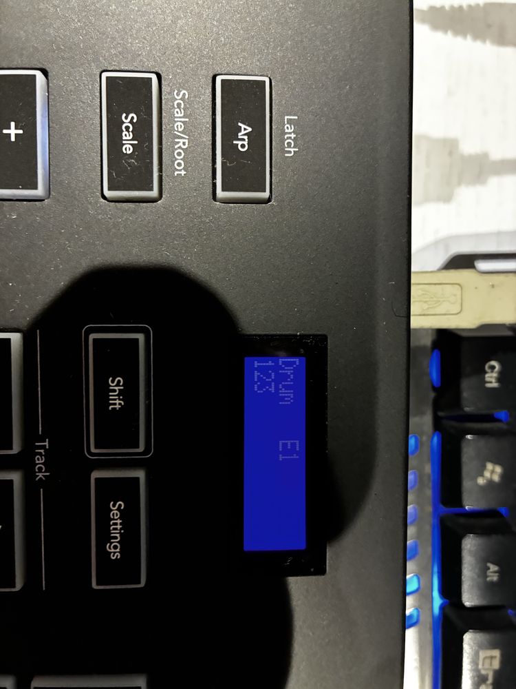 Novation Launchkey 37 mk3 klawiatura MIDI