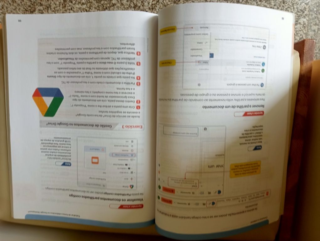 Livro escolar de tecnologia de informação e comunicação 8 ano