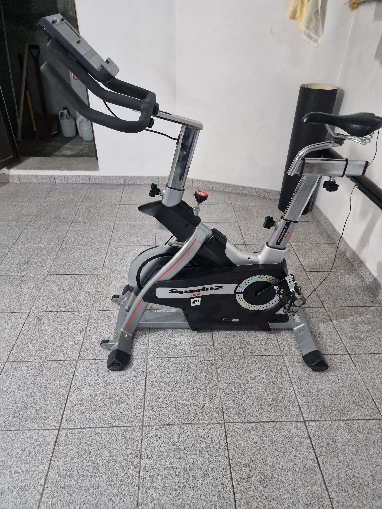 BH spada dual bicicleta estatica