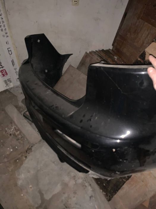 Бампер на Mitsubishi Lanser 10