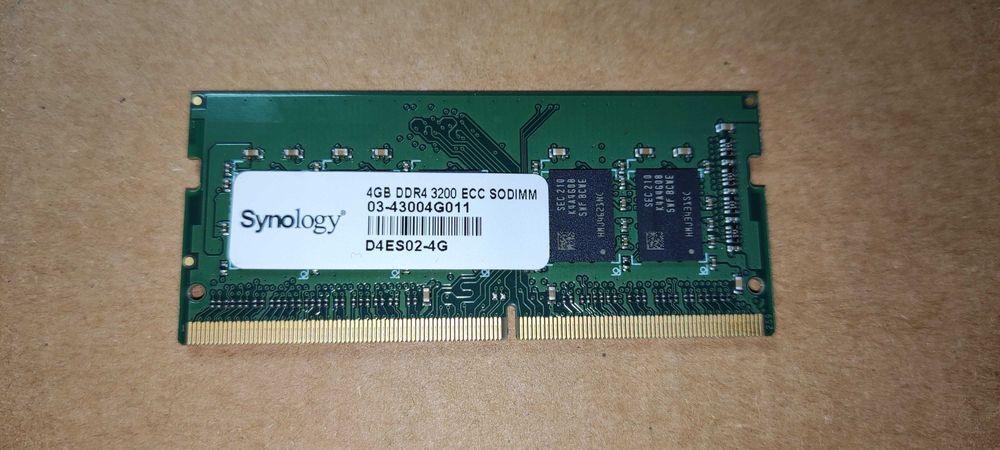 Oryginalna Pamięć RAM Synology ECC DDR4 4GB D4ES02-4G