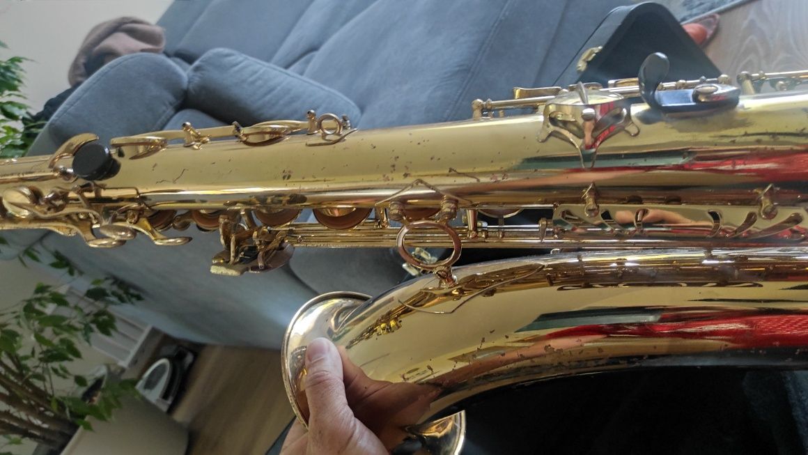 Saksofon tenorowy Selmer Super Action seria I .